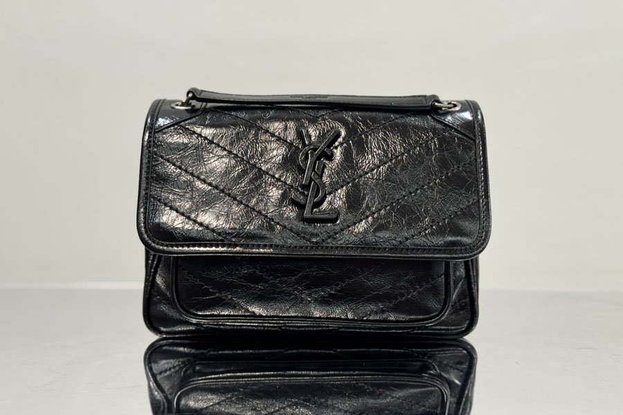 サンローラン(Yves Saint Laurent) スーパーコピーバッグ.jpg サンローラン(Yves Saint Laurent) スーパーコピーバッグ.jpg